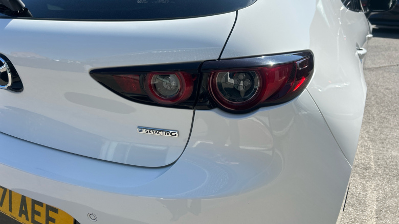 Mazda 3 2.0 e-Skyactiv G MHEV Sport Lux 5dr Petrol Hatchback